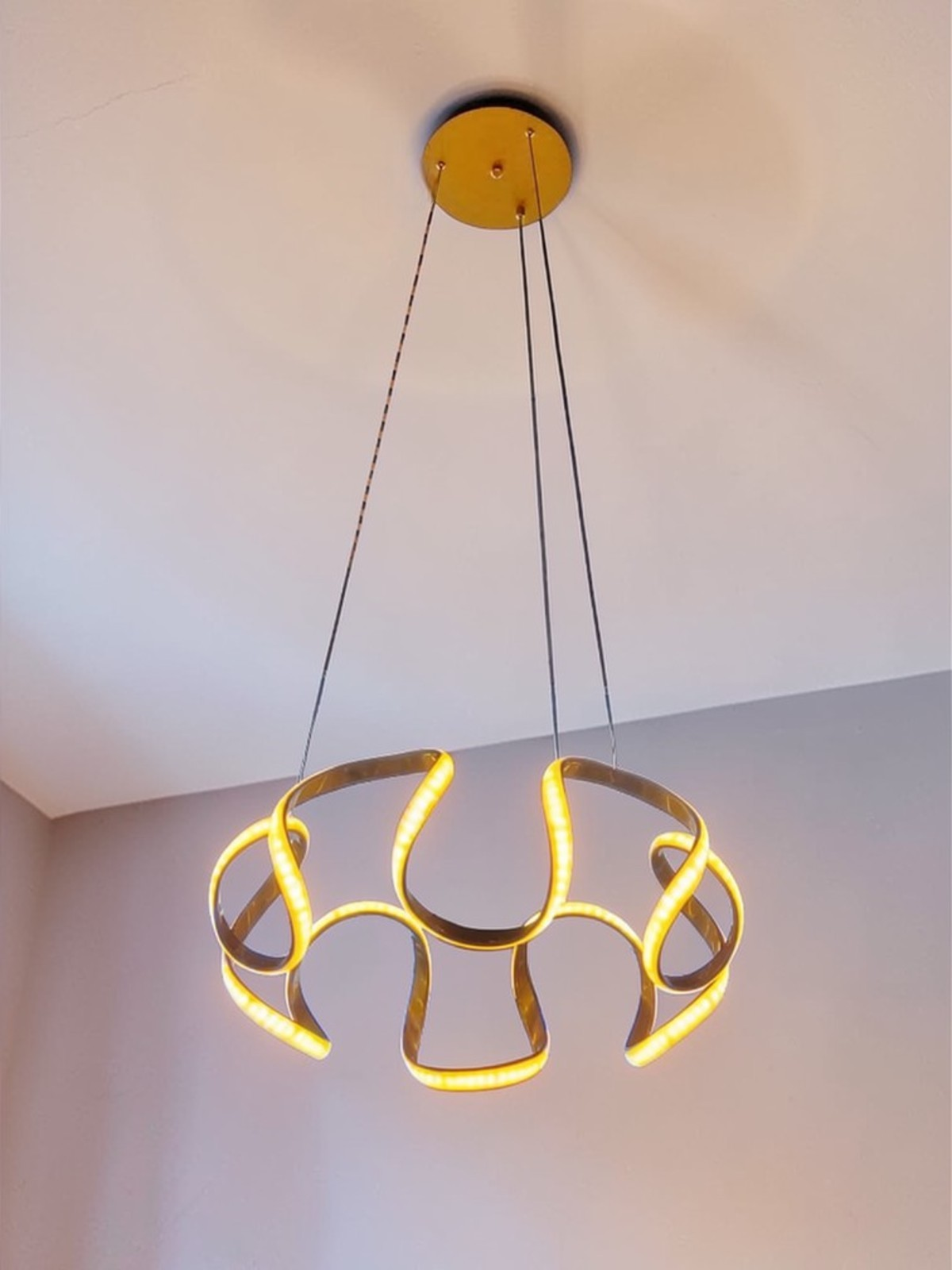 LAMPARA COLGANTE LED 50W DORADO L3275